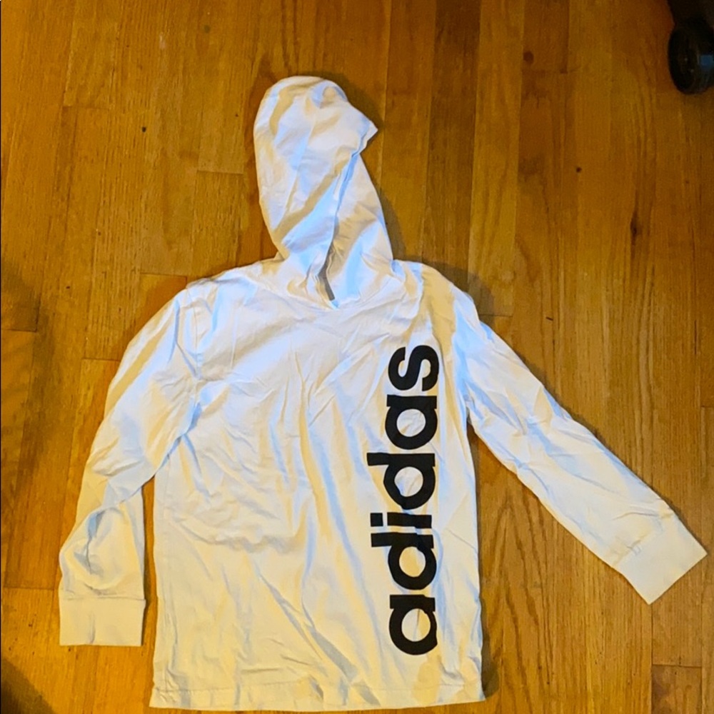 Boys size small adidas long sleeve shirt with hood